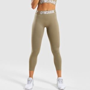 Gymshark Khaki Fit Cropped Leggings medium